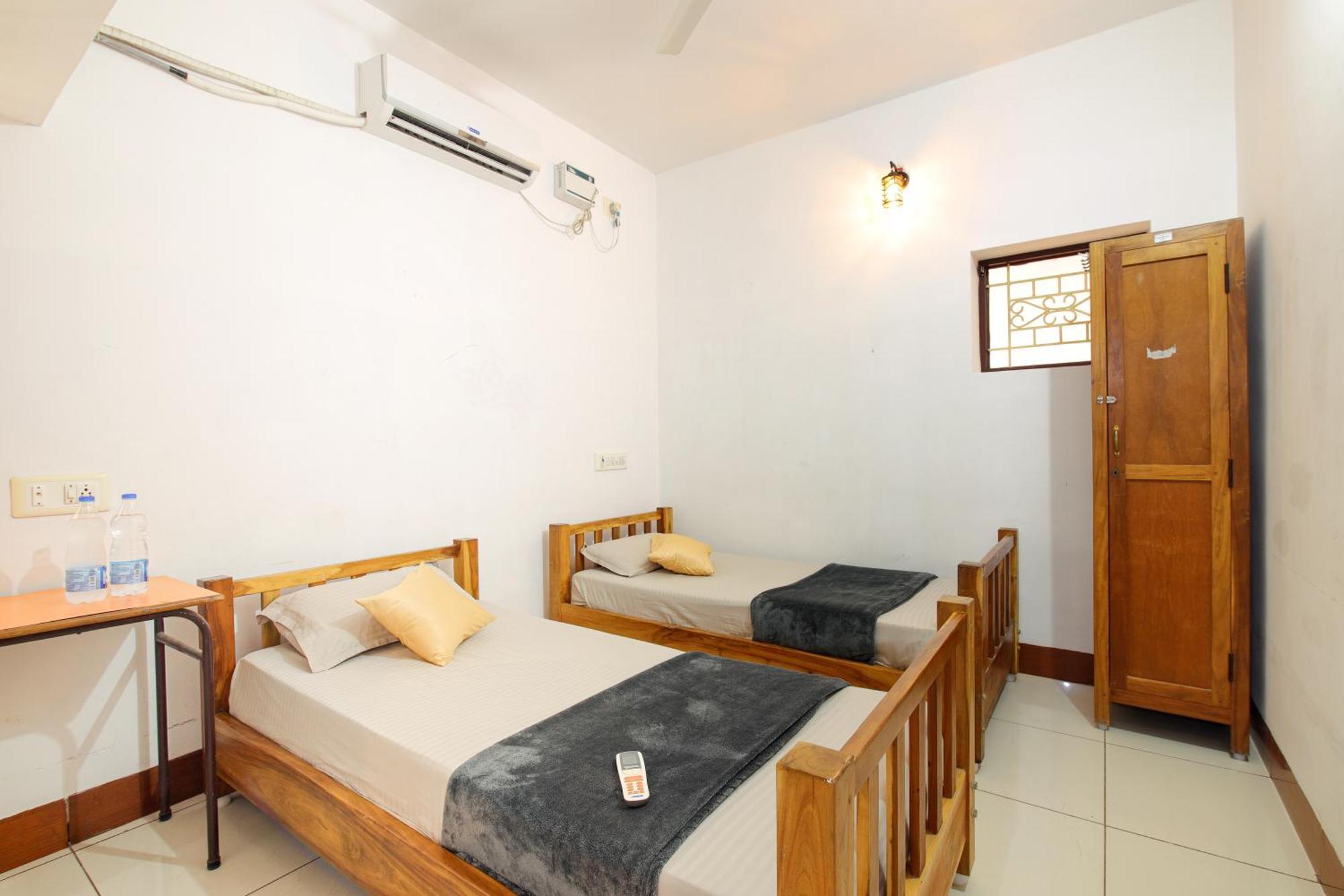 Hotel Manora Residency Puducherry Exterior foto